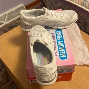 Women’s white sketchers